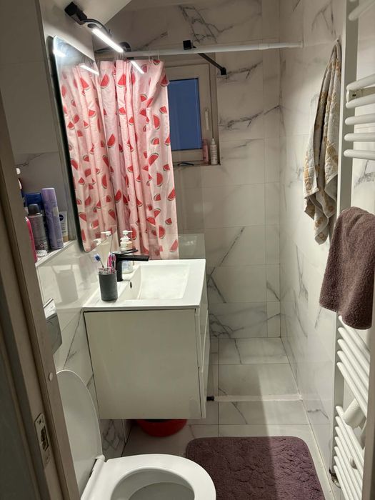 Vând sau schimb ap cu 2 camere