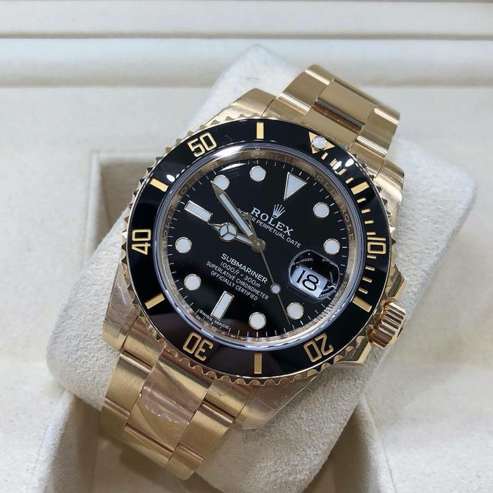 rolex submariner black dial