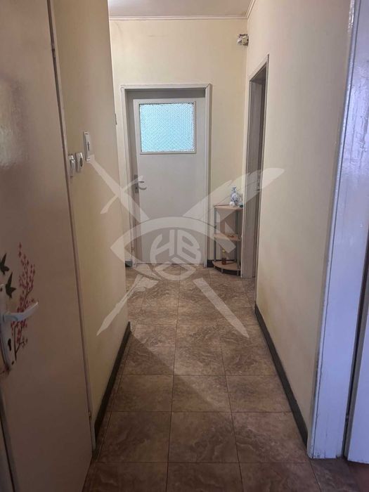 Продава се Четиристаен апартамент в Асеновград - 90 кв.м за 1156 €/кв.м - Снимка #3