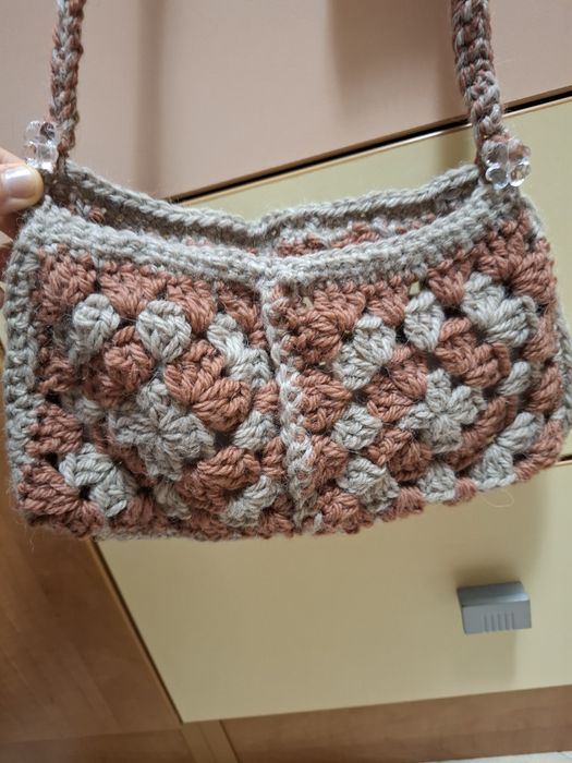 Ръчно направен вълнена чанта