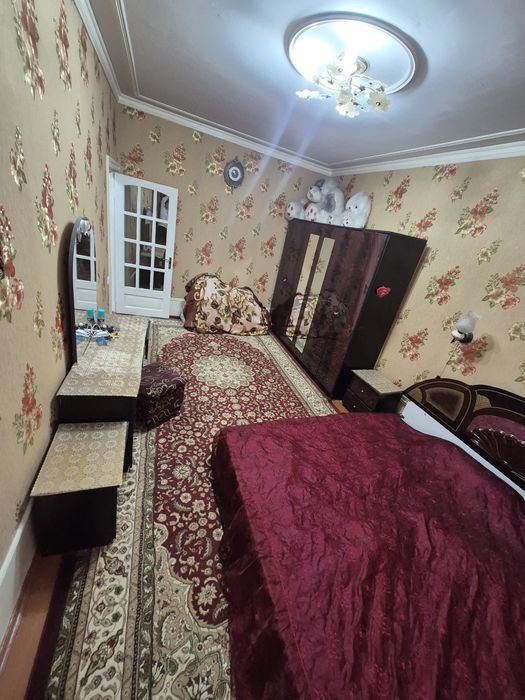 Спальный гарнитур. Состояние отличное. Кровать, шифонер, трюмо, 2 тумб