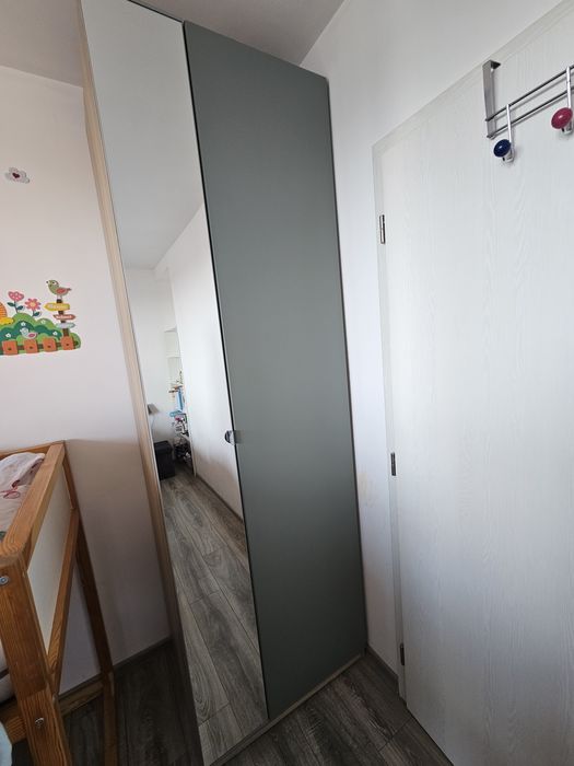 Продавам гардероб IKEA PAX