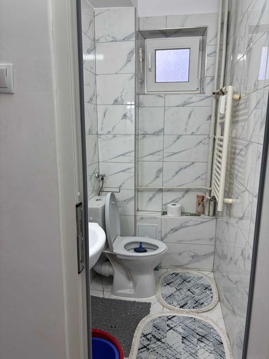 Ofer spre inchiriere doua apartamente in Radauti