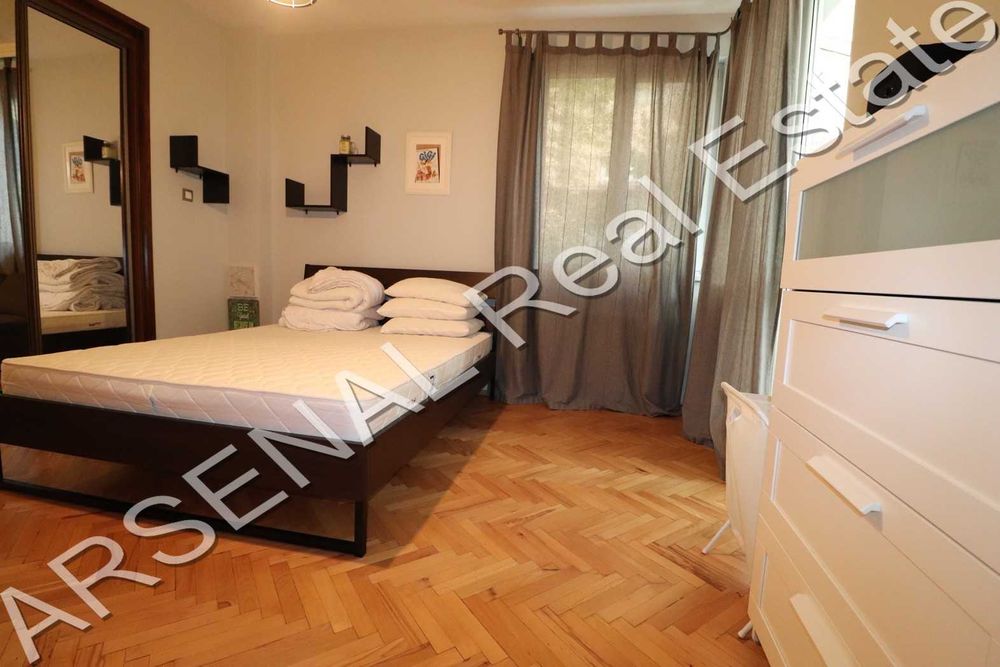 Дава се под наем Тристаен апартамент в София, Оборище - 105 кв.м за 797.64 € - Снимка #3