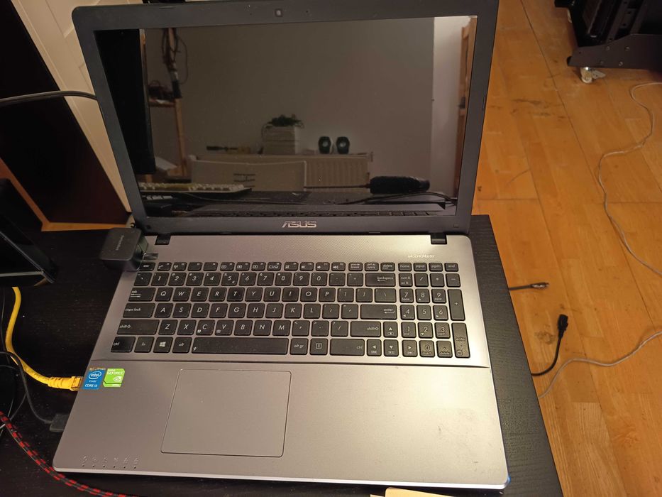 Pachet 3 laptopuri – Acer Swift 3 i5 gen 8 + 2x ASUS