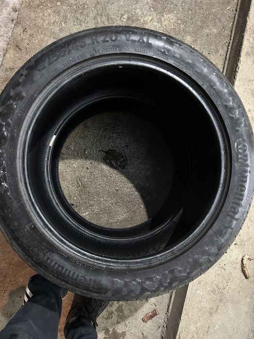 255 45 20 Continental dot 2023