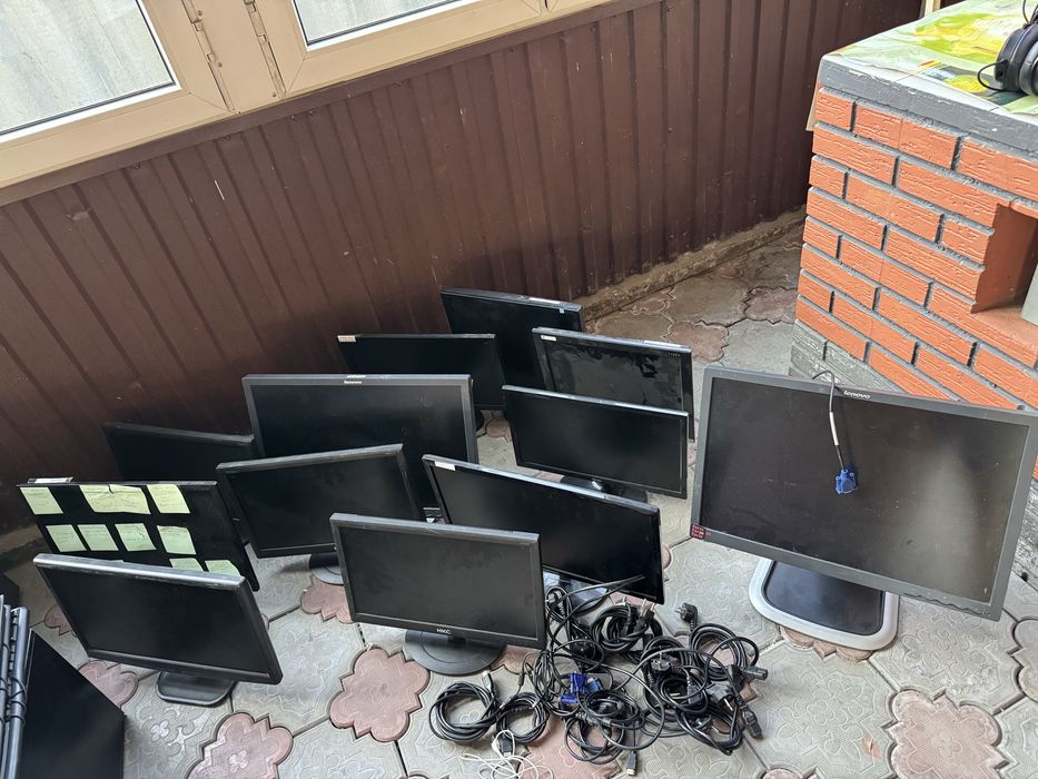 Распродажа офисной мебели