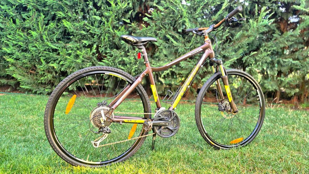 Bicicleta Giant Liv treking mtb city de dama , shimano frane disc