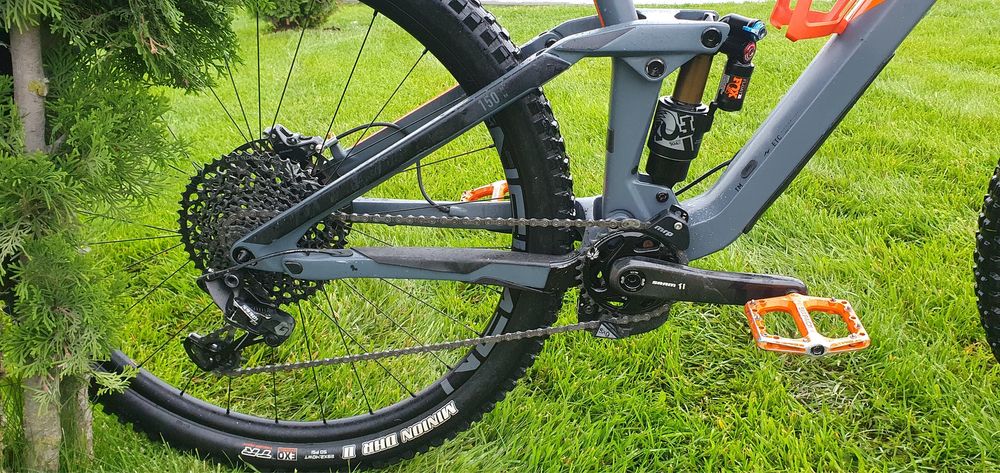 Cube Stereo 150 full kashima