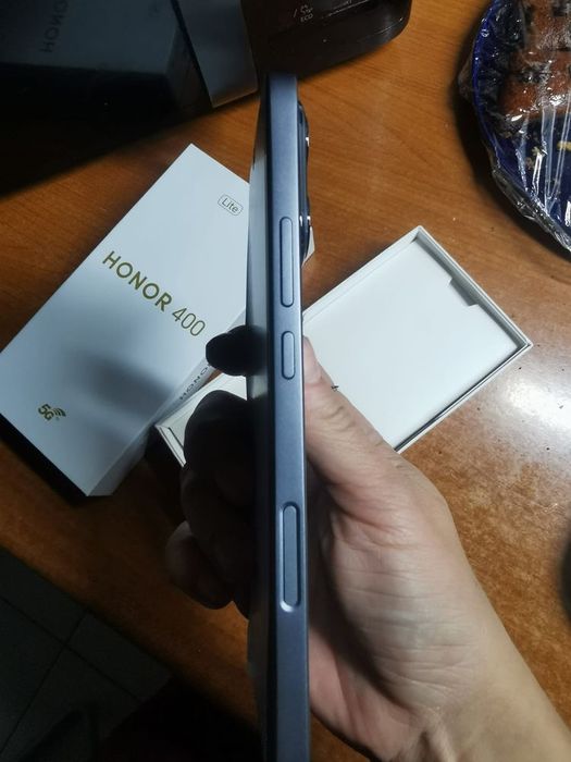 Honor 400 Lite NOU schimb/vând