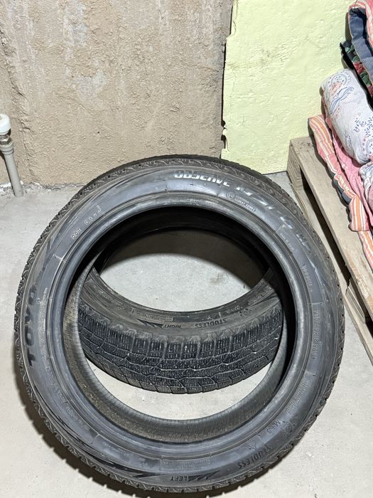 Шины зима 235 45 r18 Toyo