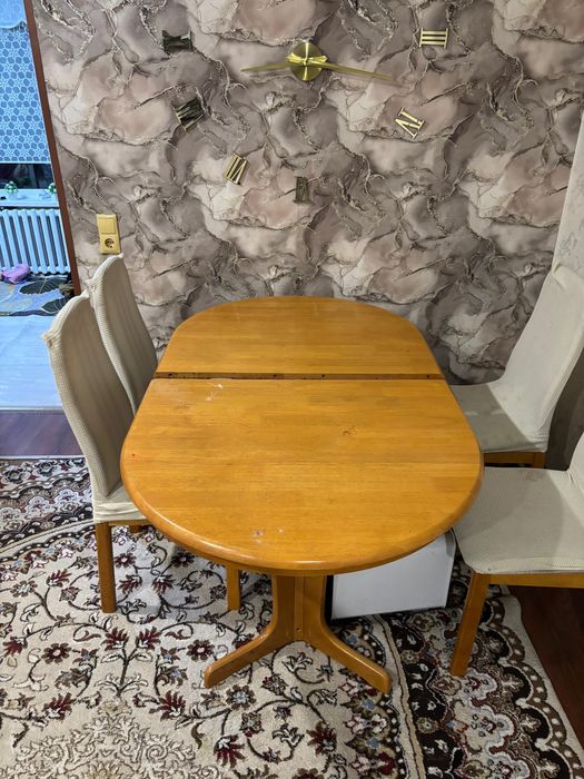 Продам стол +5 стульев