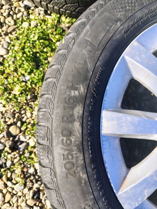 Джанти със зимни гуми 16-ки Мерцедес