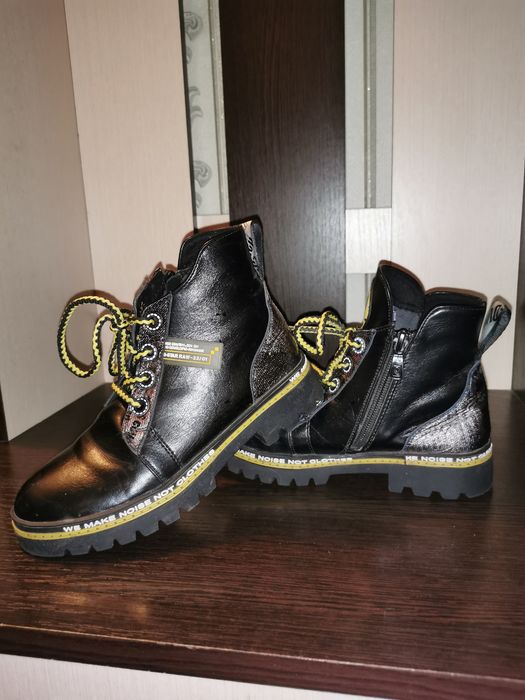 Ботинки для девочки весна-осень и зима