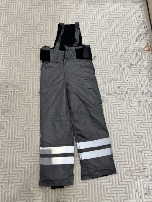 Продам зимнюю спецовку