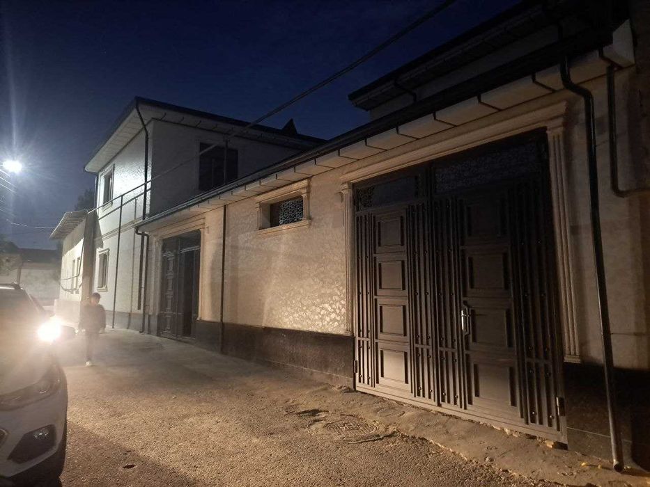 Продаётся два одинаковых коттеджа! Самарканд дарвоза