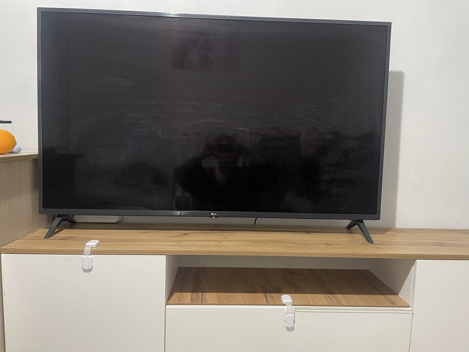 Продам Телевизор LG 55” Смарт.