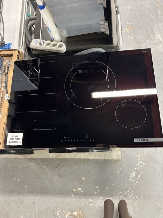 !! PROMOTIE!! Plită cu inducție Bosch PXE831HC1E (Serie 6)