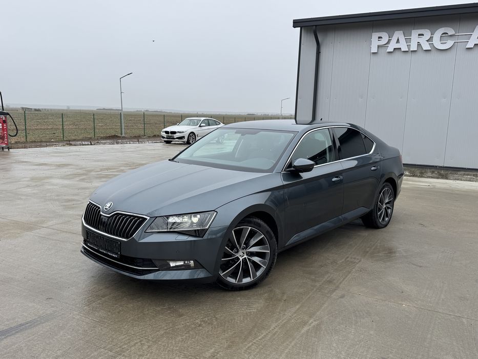 Skoda Superb Laurin Klement/ventilatie/keyless/distronic/canton/190cp