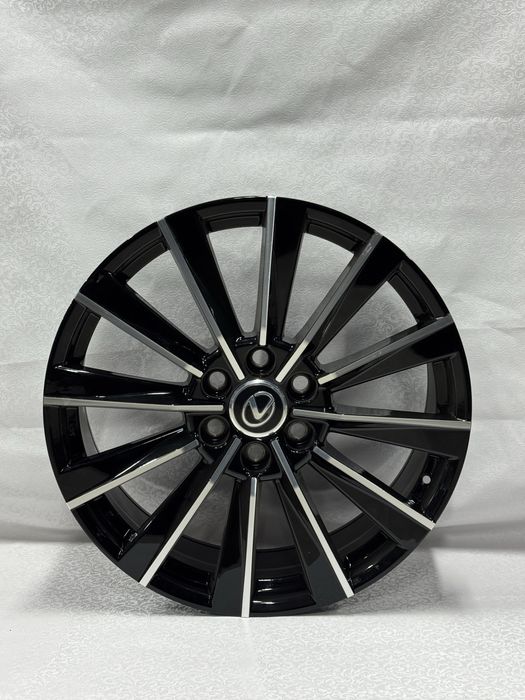 22/6х139.7 лексус 600/300 ка