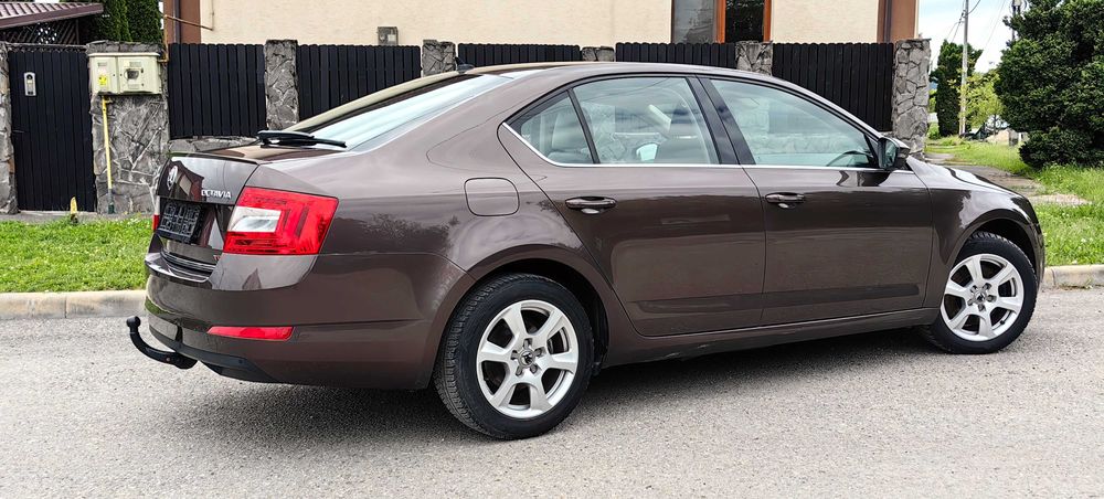 SKODA Octavia 2014 — imagine 4