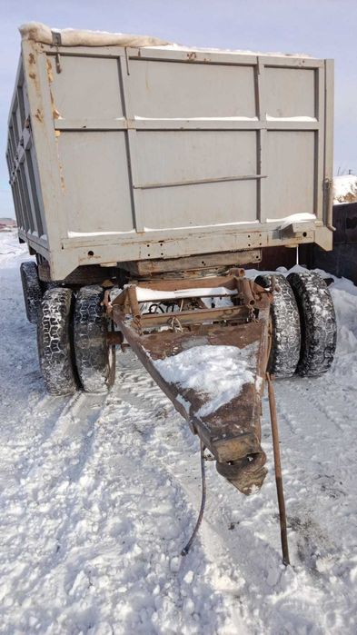 Продам прицеп КамАЗ длина 5.3 м
