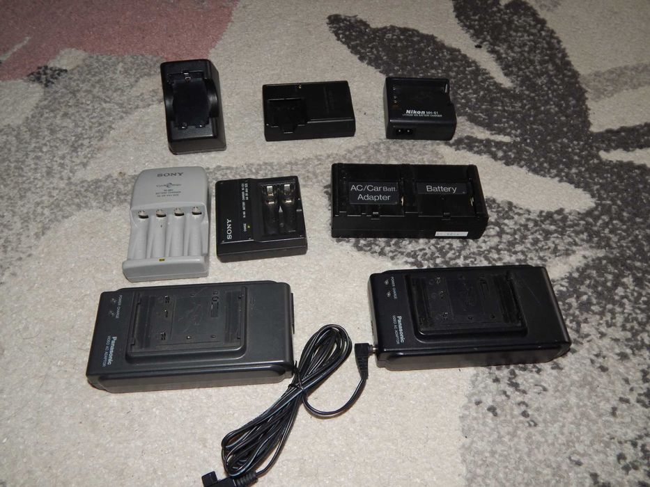 alimentatoare si incarcatoare Sony , Panasonic , Casio
