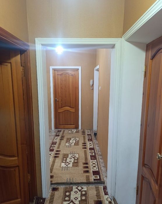 Аренда Юнусобод 4 кв 2х Комнатная Ор: Сезам и 302-Школа Оила