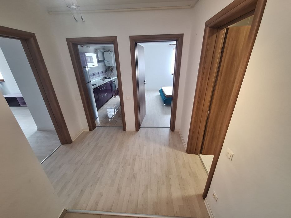 COMISION 0 proprietar . Inchiriez  apartament cu 2 camere cu parcare Valea Oltului