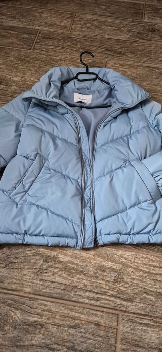 Geaca scurta de iarna marimea M Stradivarius