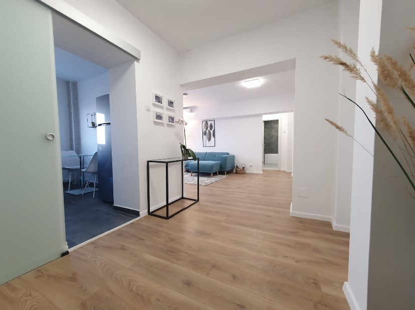 Inchiriere apartament 2 camere Decebal Calarasilor