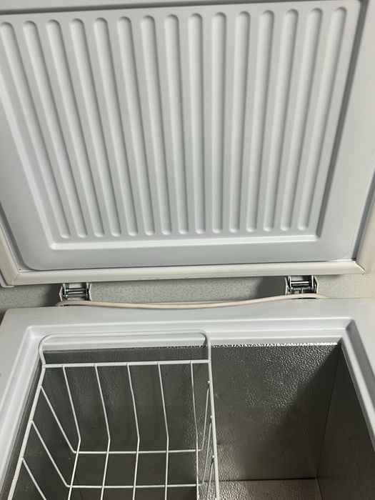 Бирюса морозильник