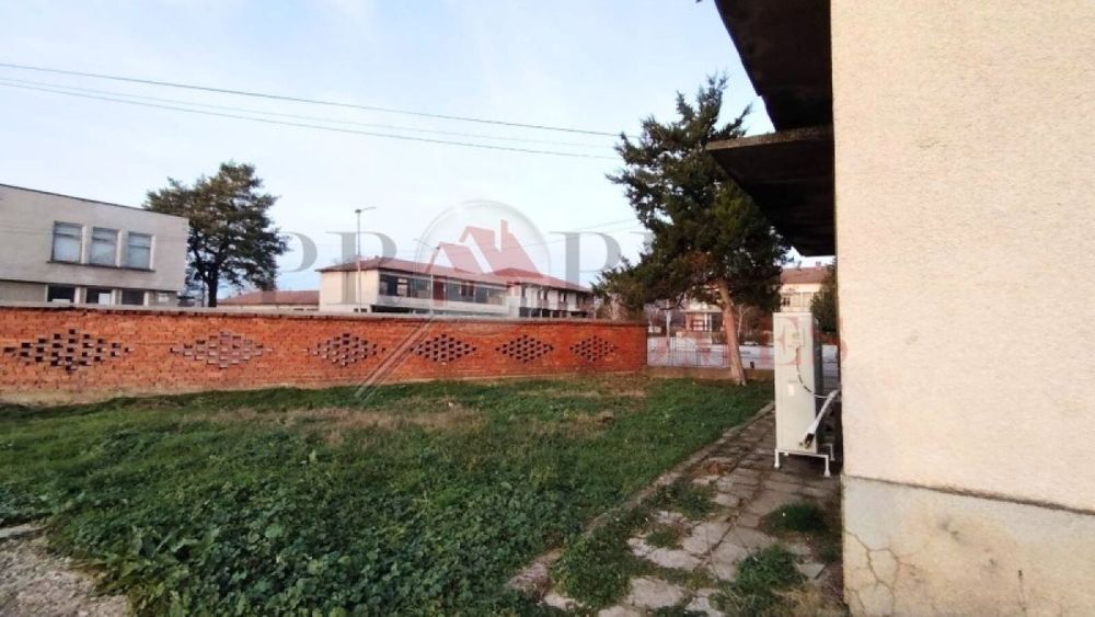 Продажба 3-стаен гр. Павликени - с. Бутово 82m²