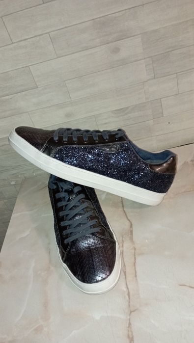 adidași Tamaris 42
