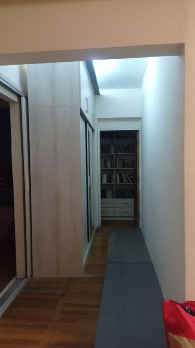 3 хонали квартира ижарага барилади. Студентларга барилмиди