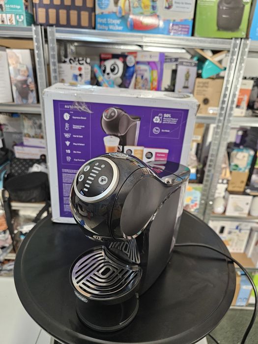 Aparate de cafea delonghi,bosch