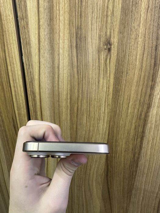 Iphone 16 pro max desert 256 gb 100% 227 sikl