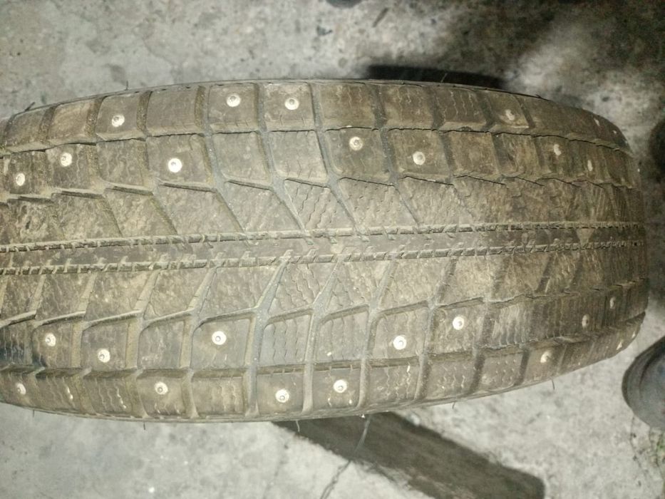 Продам земнею резину