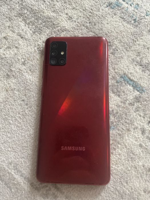 iPhone 11 64gb 77akb Samsung a51 128gb
