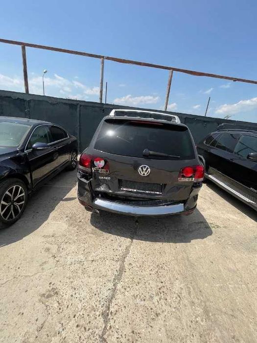Dezmembrez Volkswagen Touareg 7L 2009 SUV 3.0 diesel Cod motor CASA