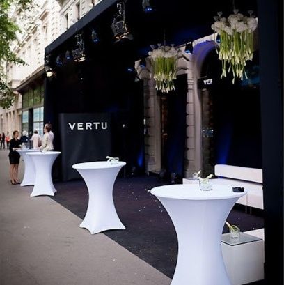 Închirieri mese cocktail