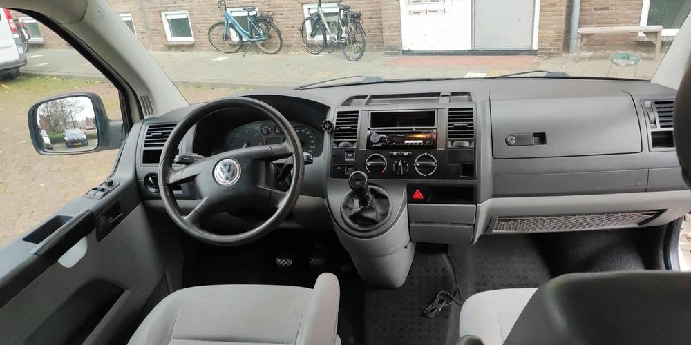 VW Transporter 2.5 TDI