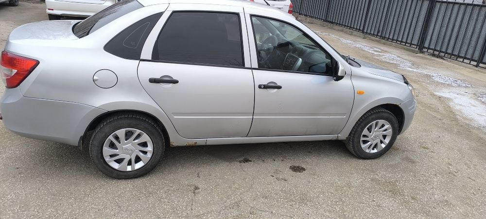 Продам автомобиль