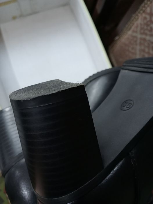 Продам сапоги женские