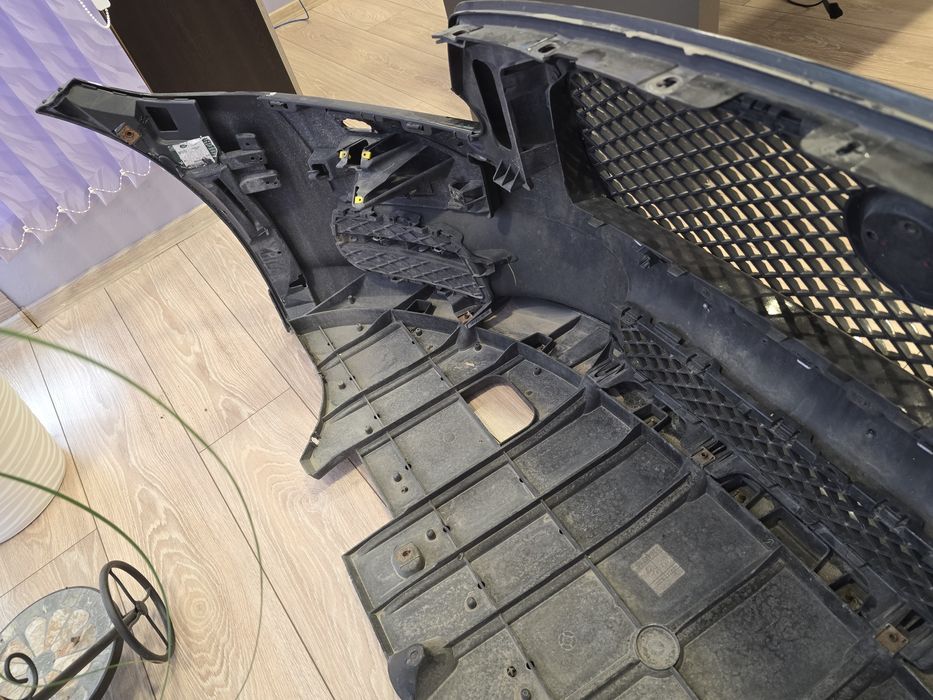 Предна броня Jaguar XJ x351