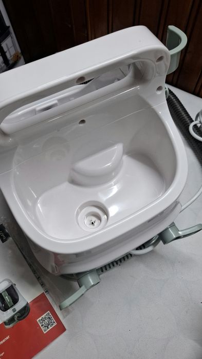 H.Koenig TWT77, 650 WПерящата прахосмукачка,два резервоара