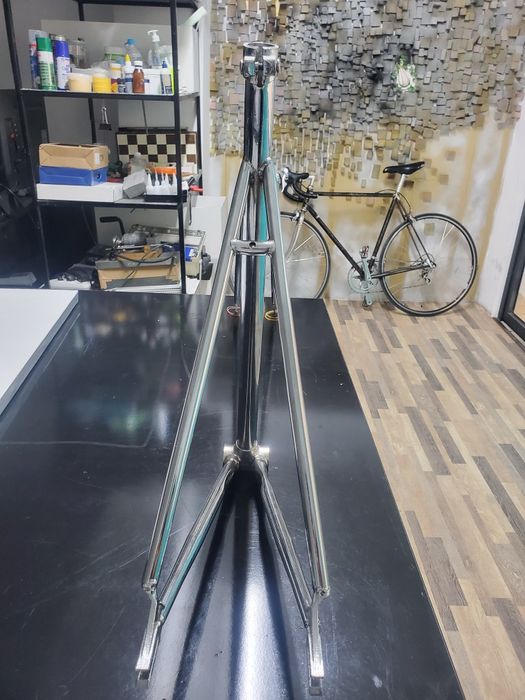 Рама для фикса хромированный