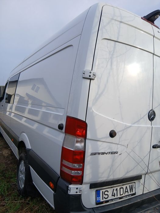 Mercedes Sprinter 316 microbuz 8+1 an fabricație 2015