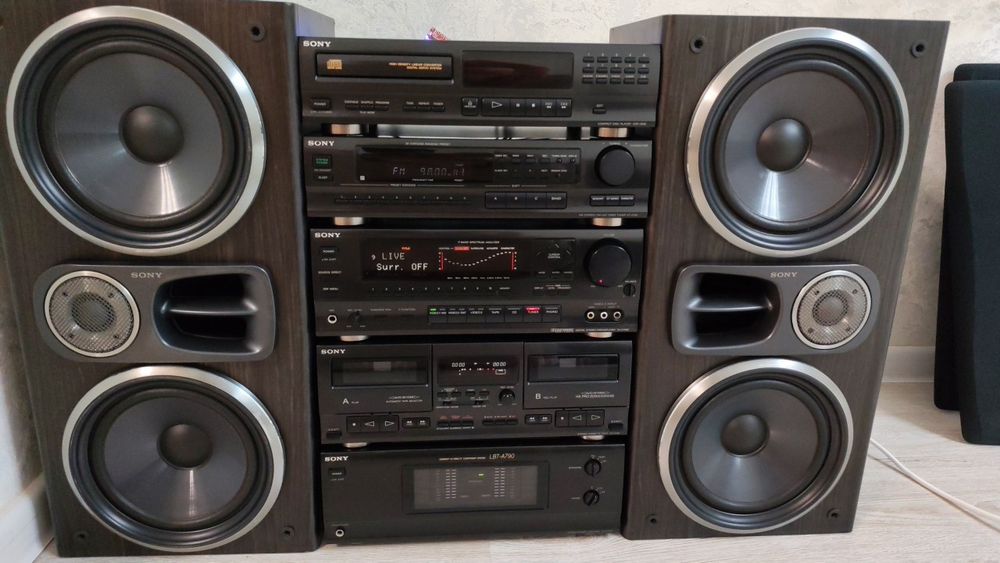 Продам легенду SONY LBT-A790 в отличном состоянии