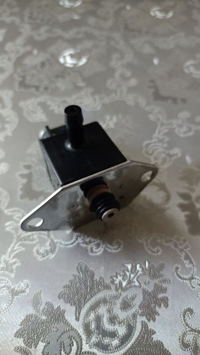 Датчик давления топлива